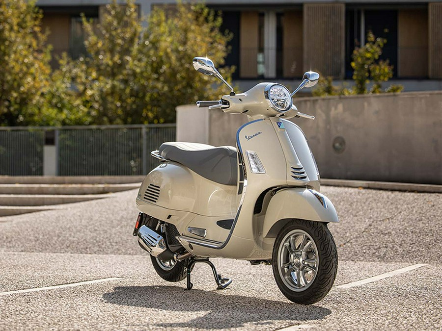 2024 Vespa GTS 300