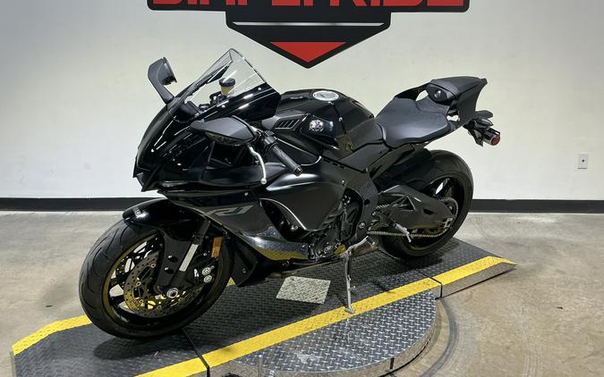 2023 Yamaha YZF-R1