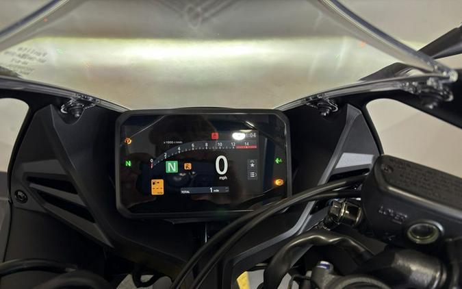 2026 Honda CBR650R E-Clutch