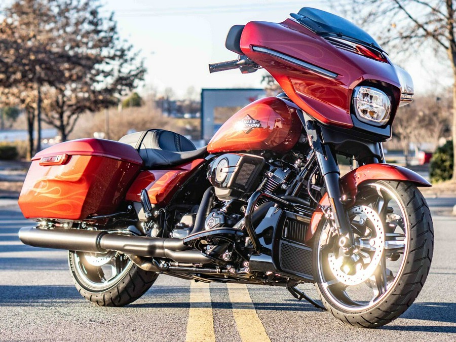 FLHX 2025 Street Glide®