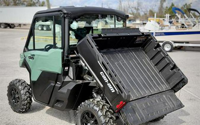 2026 Can-Am Defender DPS CAB HD10