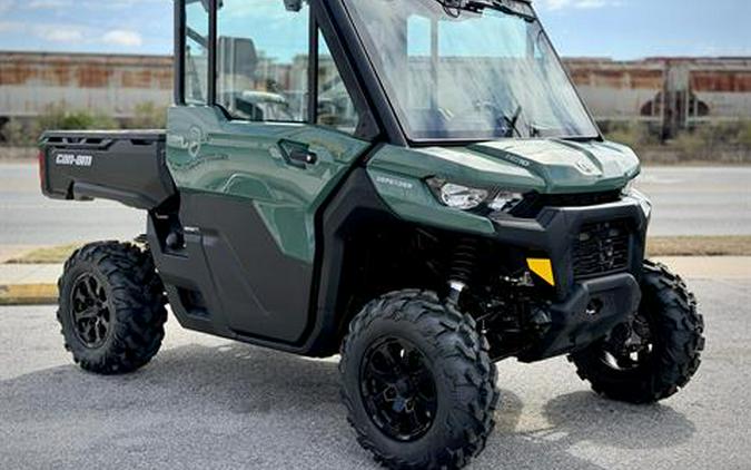 2026 Can-Am Defender DPS CAB HD10