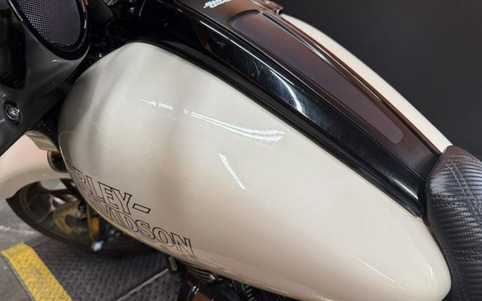 2023 Harley-Davidson Street Glide FLHXST - ST