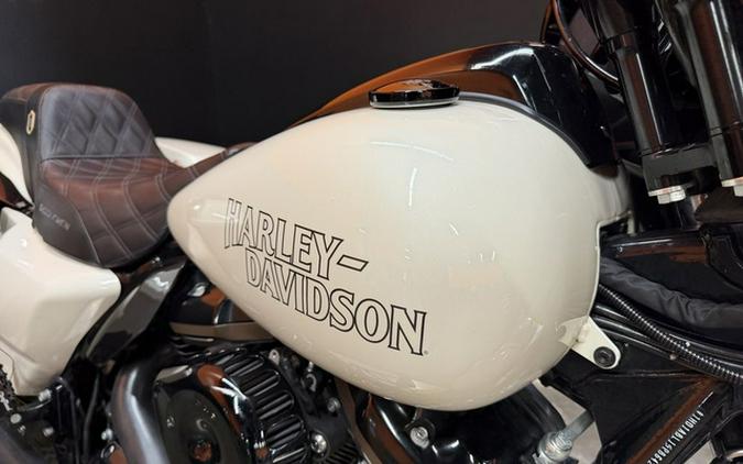 2023 Harley-Davidson Street Glide FLHXST - ST