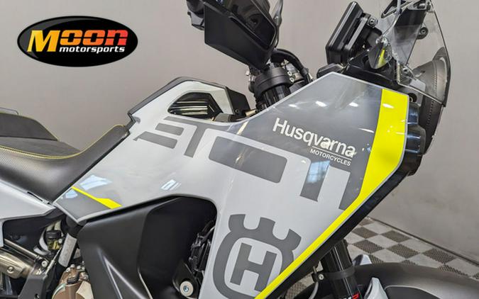 2024 Husqvarna Norden 901