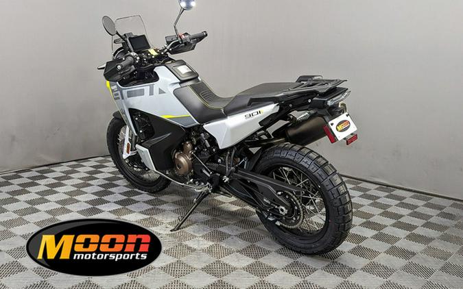 2024 Husqvarna Norden 901