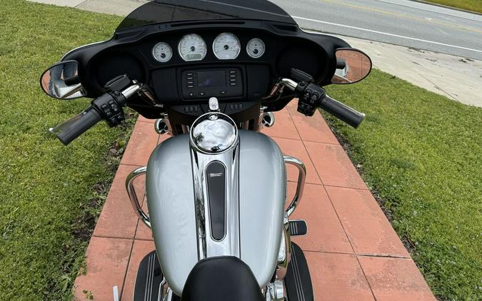 2014 Harley-Davidson® FLHX - Street Glide®