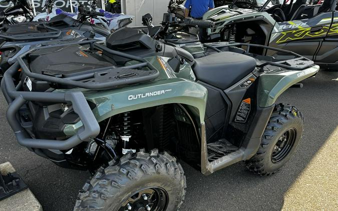 2024 Can-Am® Outlander Pro HD7