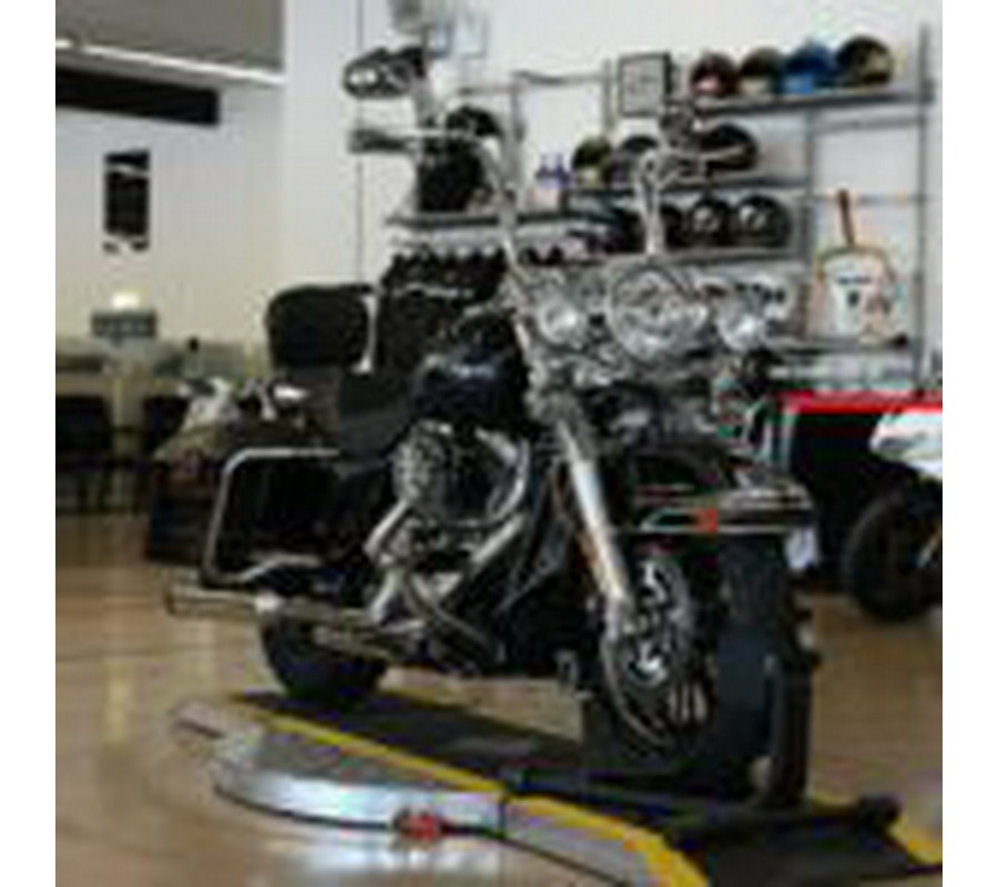 2013 Harley Davidson Road King