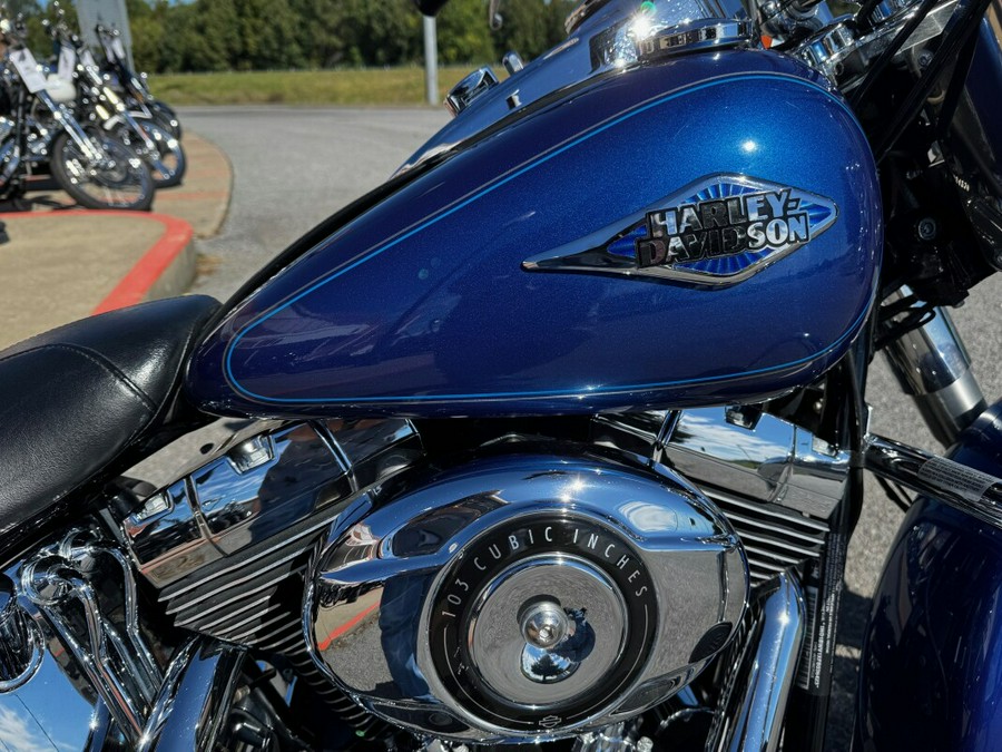 2015 Harley-Davidson Heritage Softail Classic Superior Blue