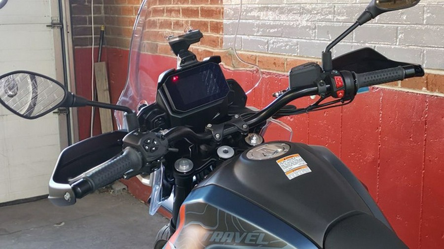 2027 Moto Guzzi V85 TT Travel
