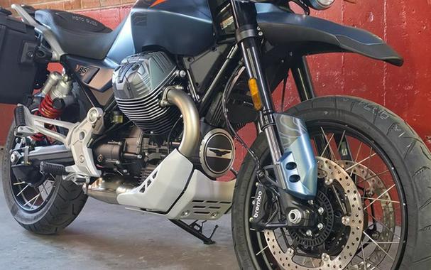 2027 Moto Guzzi V85 TT Travel