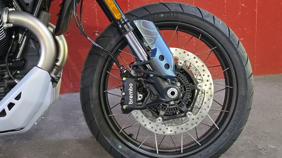 2027 Moto Guzzi V85 TT Travel