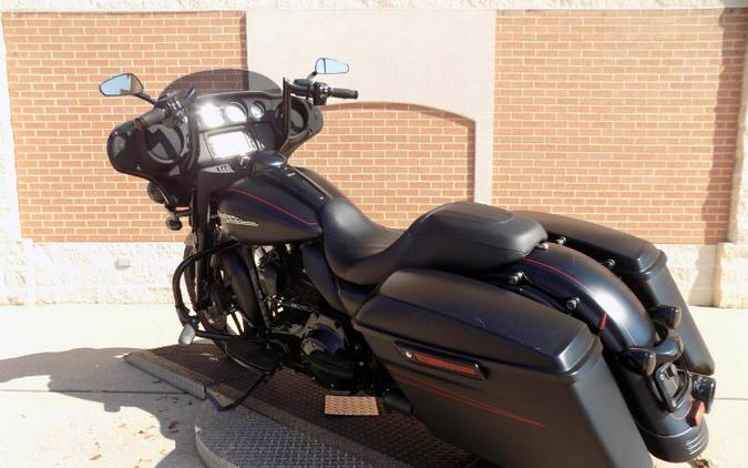 2015 Harley-Davidson STREET GLIDE SPECIAL