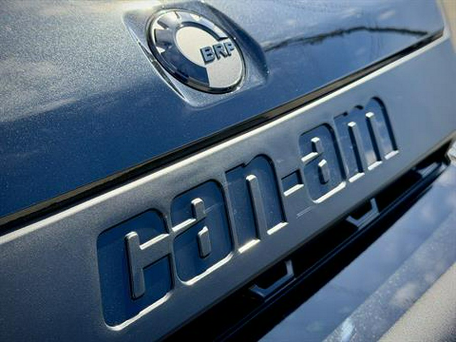 2026 Can-Am Defender MAX Lone Star CAB HD11