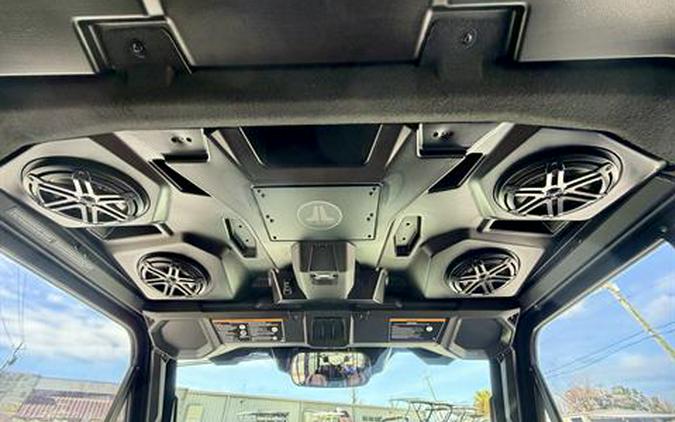 2026 Can-Am Defender MAX Lone Star CAB HD11