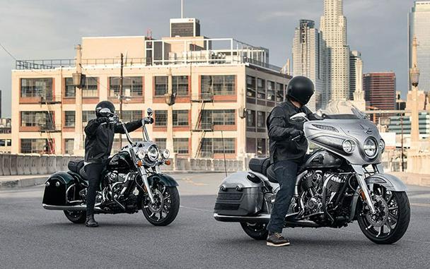 2018 Indian Chieftain® Elite