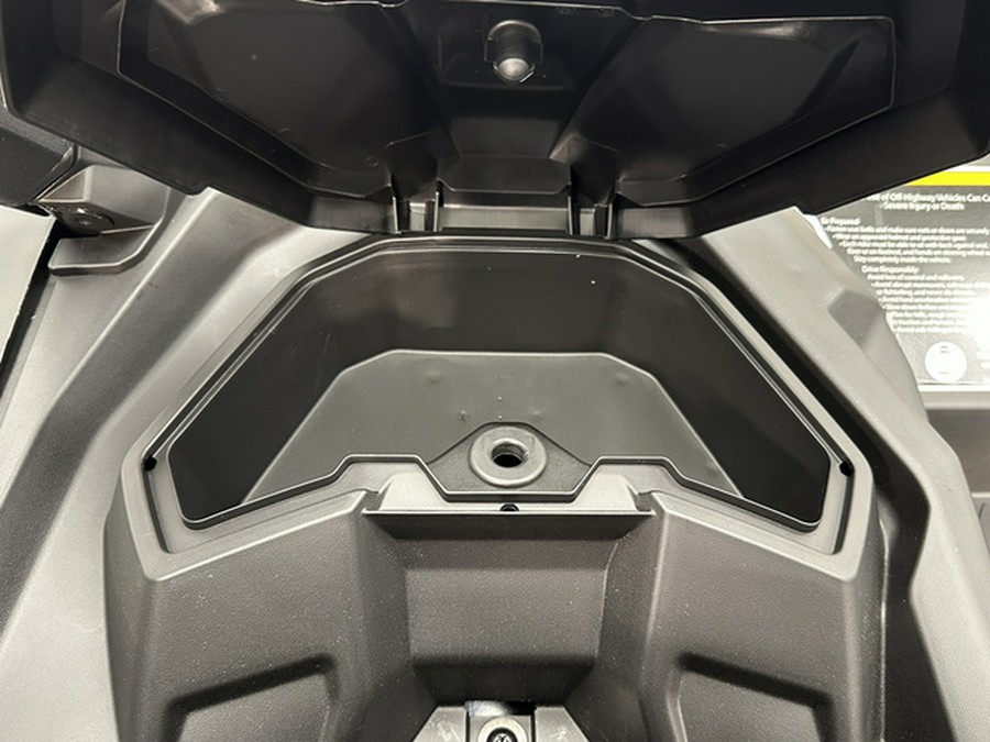 2026 Can-AM Commander XT 700