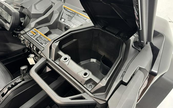 2026 Can-AM Commander XT 700