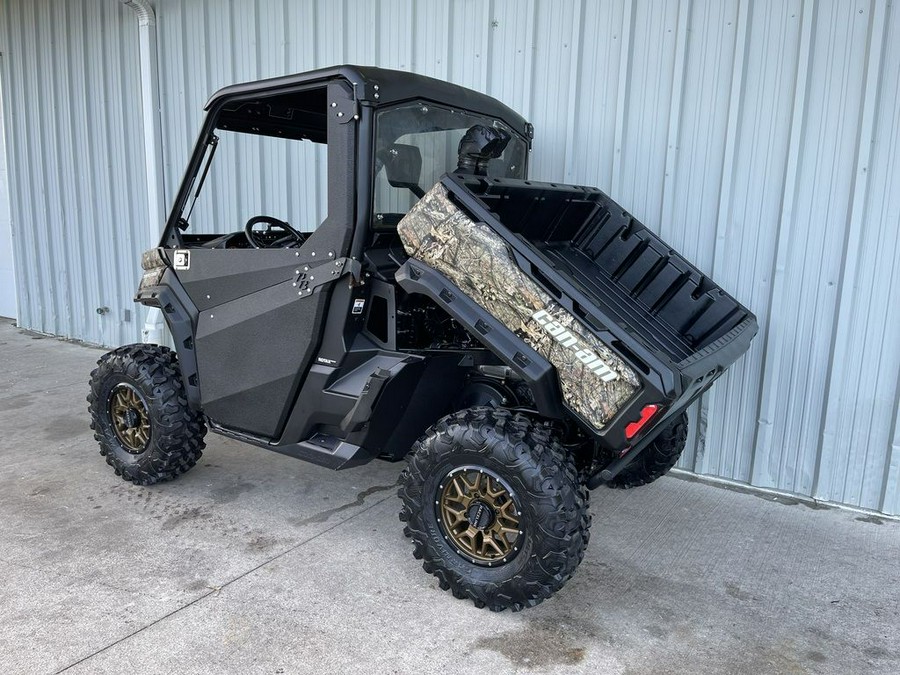 2019 Can-Am® Defender X™ mr HD10 Mossy Oak Break-Up Country Camo