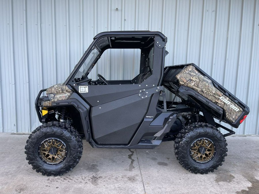 2019 Can-Am® Defender X™ mr HD10 Mossy Oak Break-Up Country Camo