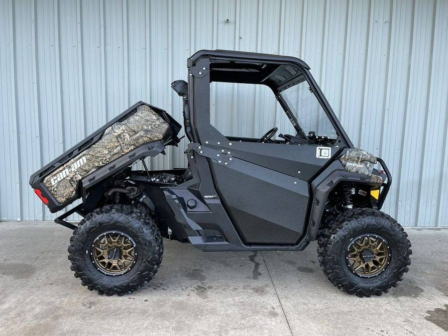 2019 Can-Am® Defender X™ mr HD10 Mossy Oak Break-Up Country Camo