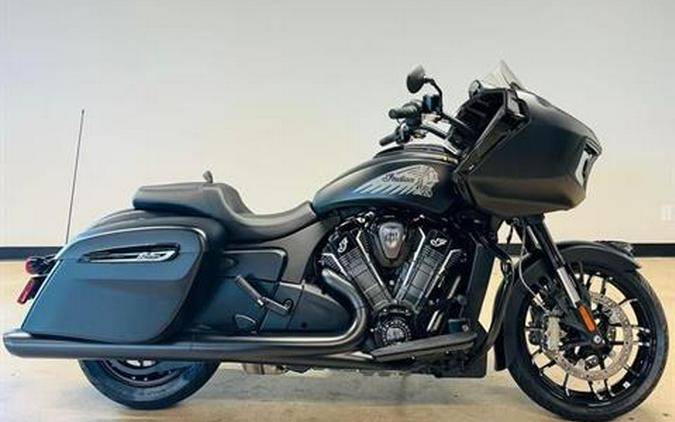 2024 Indian Motorcycle Challenger® Dark Horse®