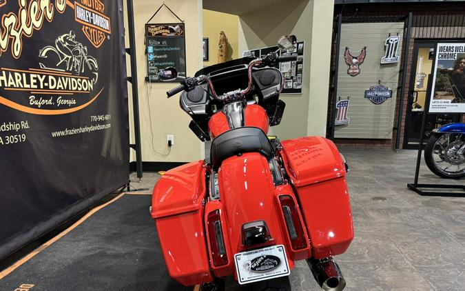 2026 Harley-Davidson® Road Glide® Blood Orange Chrome Two-Up
