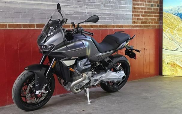 2027 Moto Guzzi V100 Mandello