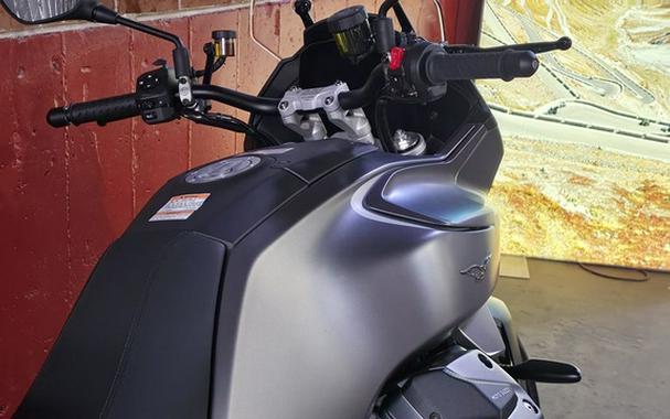 2027 Moto Guzzi V100 Mandello