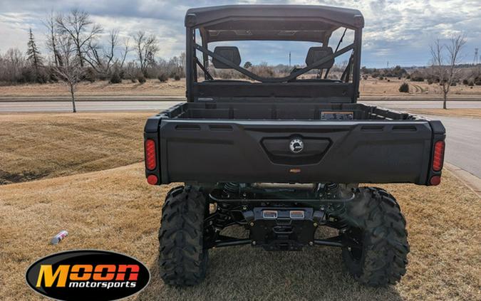 2024 Can-Am Defender XT HD10