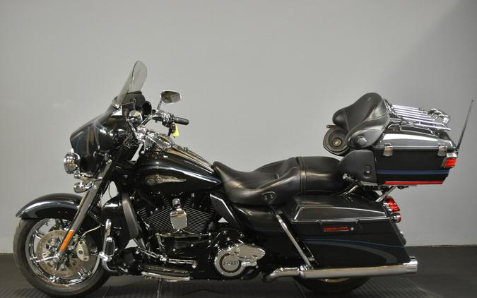 2013 Harley-Davidson Cvo Ultra Classic Electra Glide 8