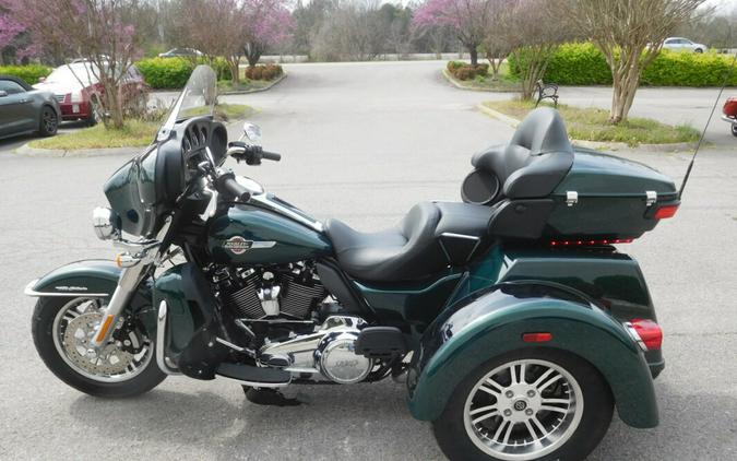 FLHTCUTG 2024 Tri Glide Ultra