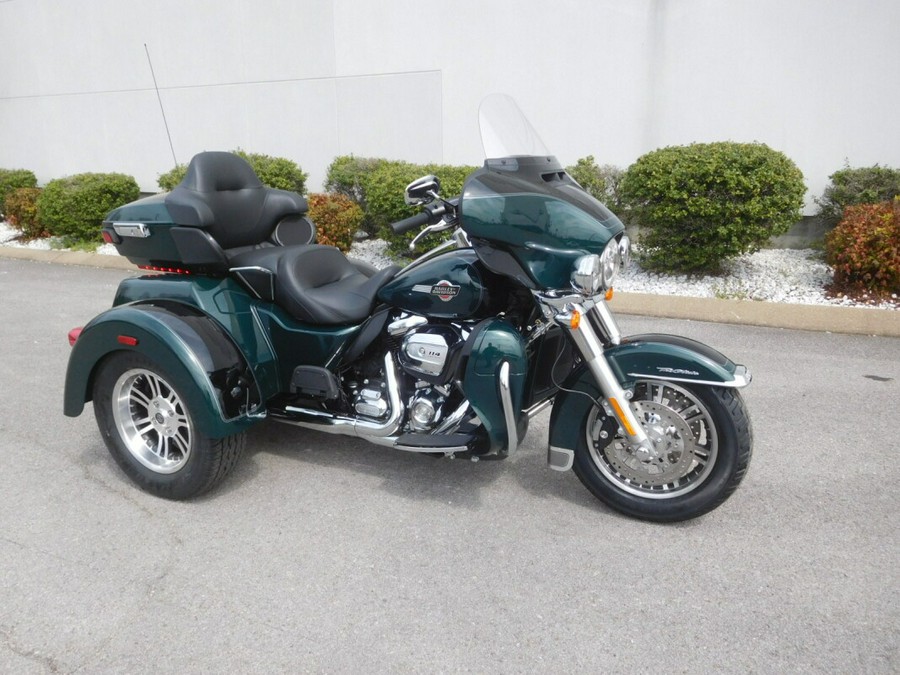 FLHTCUTG 2024 Tri Glide Ultra