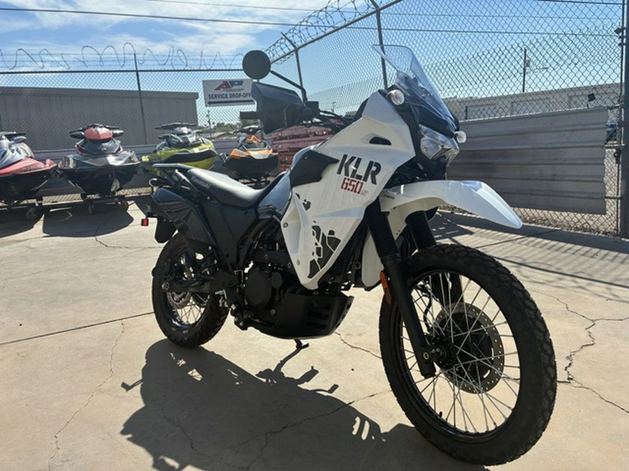 2025 Kawasaki KLR650 S Pearl Crystal White/Metallic Carbon Gray