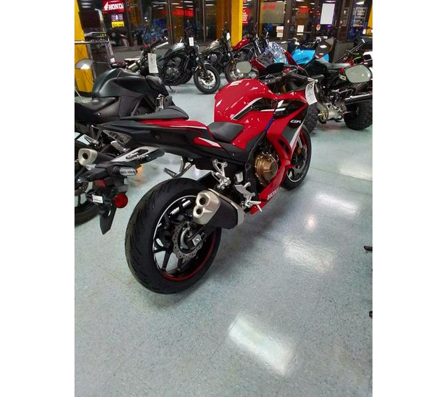 2025 Honda® CBR500R