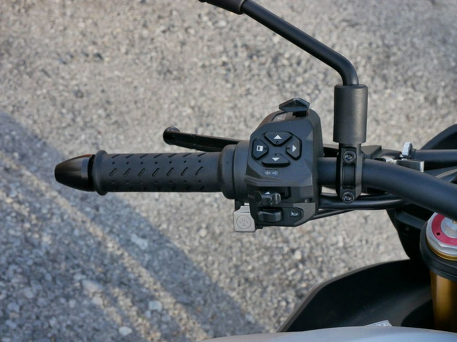 2026 Aprilia Tuono V4