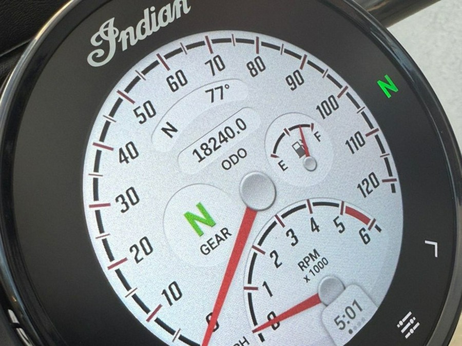 2022 Indian Super Chief Limited Maroon Metallic