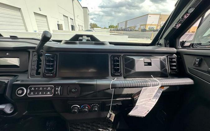 2026 Can-Am® Defender MAX Limited HD11 Desert Tan & Carbon Black