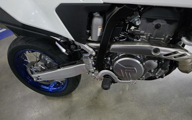 2026 Suzuki DR-Z 4SM Plus