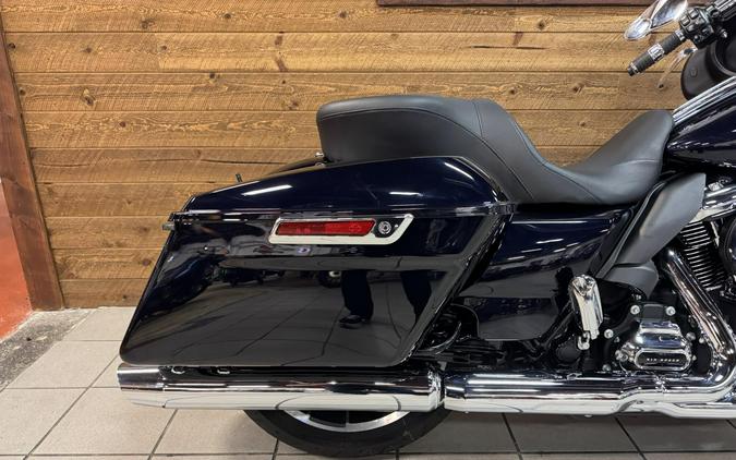 2020 Harley-Davidson® Street Glide® Midnight Blue Street Glide