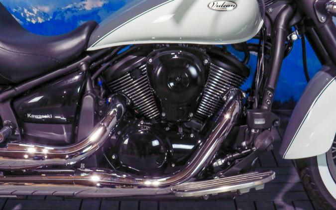 2024 Kawasaki Vulcan® 900 Classic