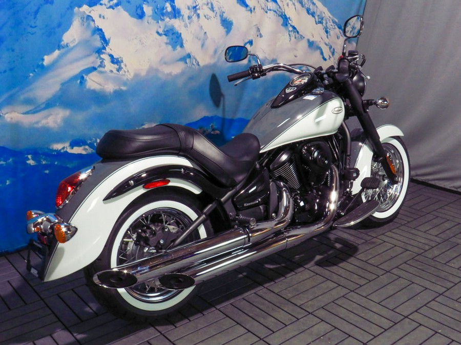 2024 Kawasaki Vulcan® 900 Classic