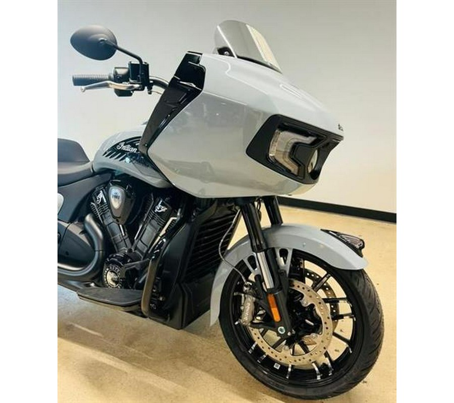 2024 Indian Motorcycle Challenger® Dark Horse® Icon with PowerBand Audio Package