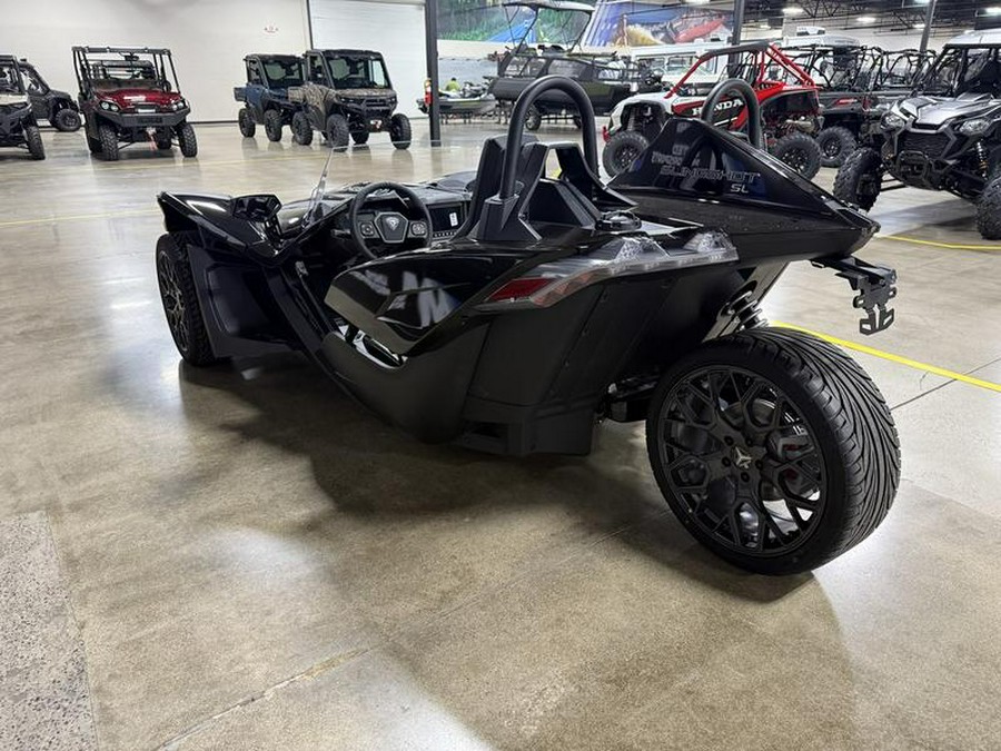 2025 Polaris® SLINGSHOT SL MANUAL