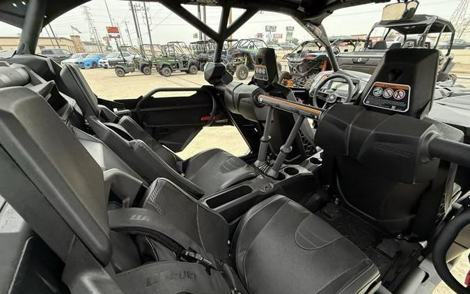 2026 Can-Am® Maverick X3 MAX X ds Turbo RR Triple Black_7.6 in.