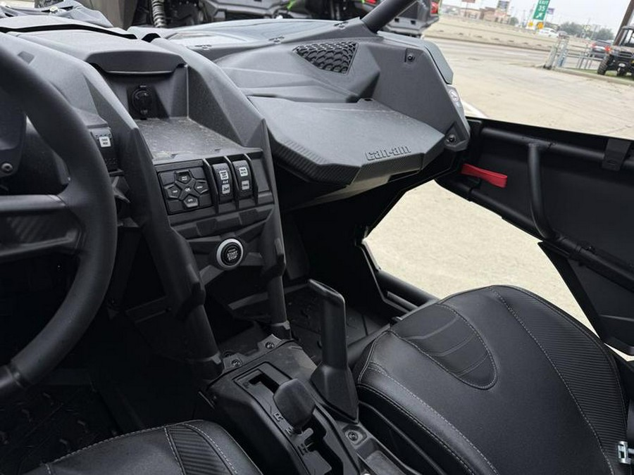 2026 Can-Am® Maverick X3 MAX X ds Turbo RR Triple Black_7.6 in.