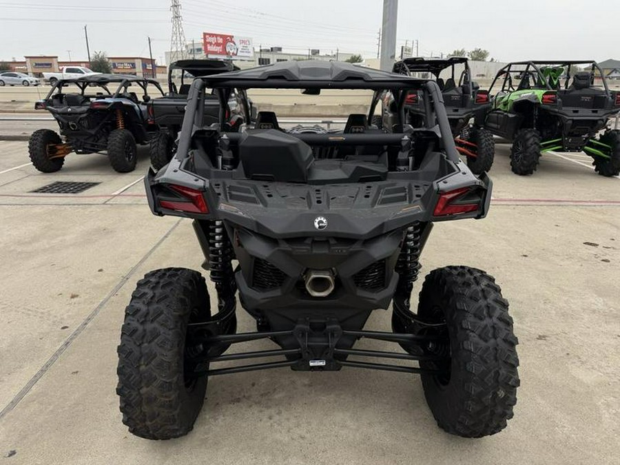2026 Can-Am® Maverick X3 MAX X ds Turbo RR Triple Black_7.6 in.