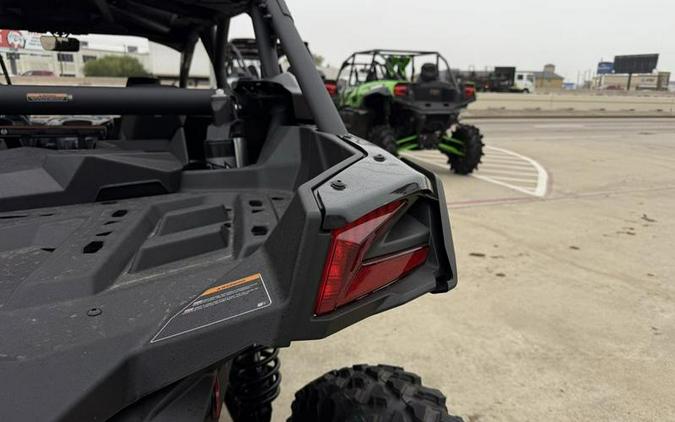 2026 Can-Am® Maverick X3 MAX X ds Turbo RR Triple Black_7.6 in.