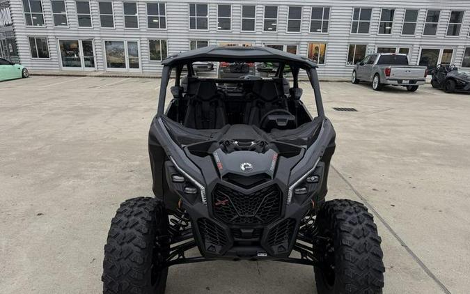 2026 Can-Am® Maverick X3 MAX X ds Turbo RR Triple Black_7.6 in.